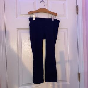 Gap Fit cropped purple leggings